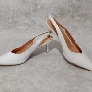 Zapatos blancos, talla 40